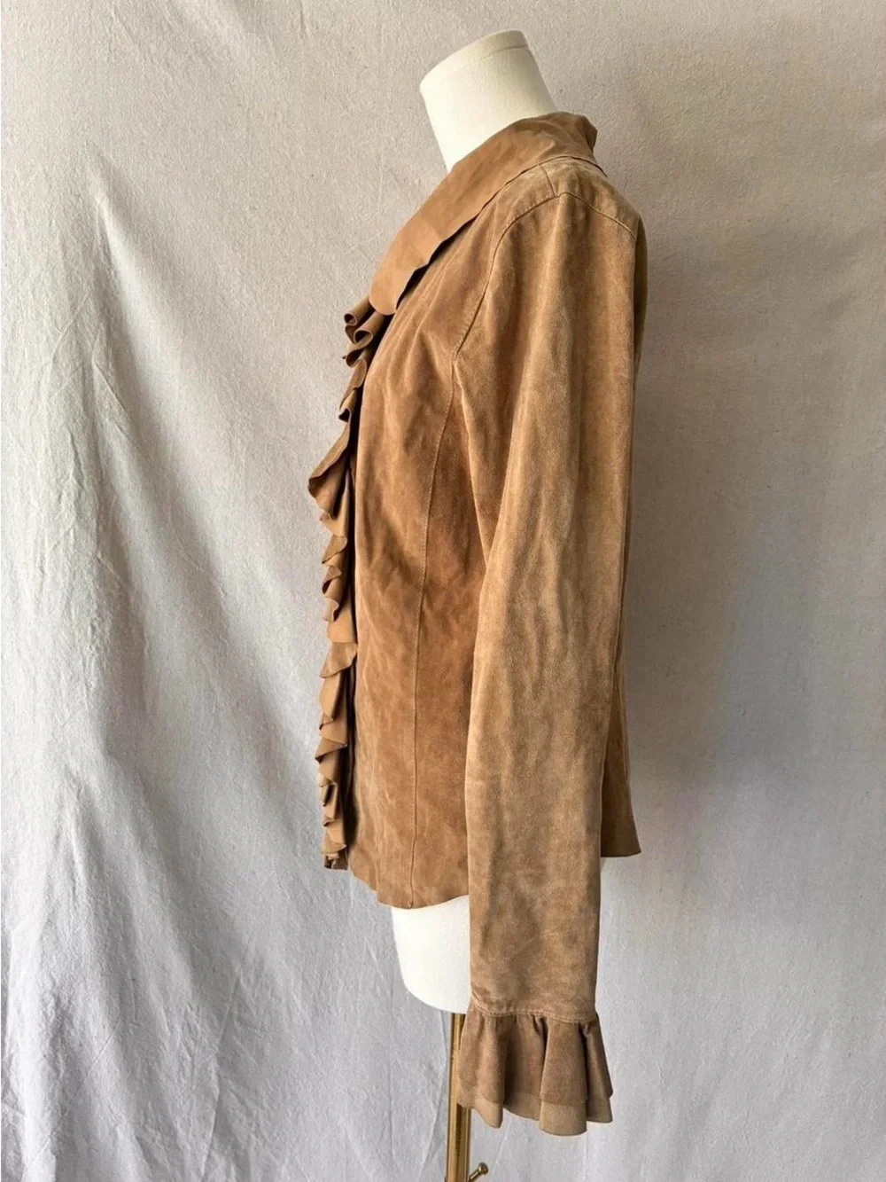 Barbara Bui Paris FW03 Runway Suede Ruffle Jacket Camel Leather size-  FR42 - Picture 2 of 8